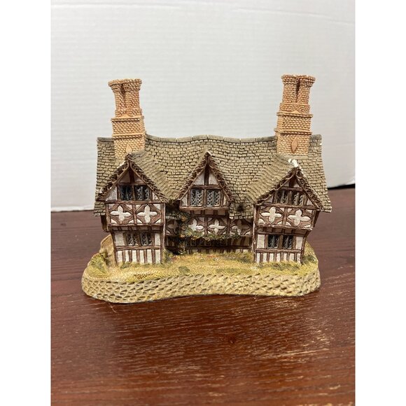 David Winter Cottages "Queen Elizabeth Slept Here" Handcrafted 1987 Collectible - Picture 4 of 5